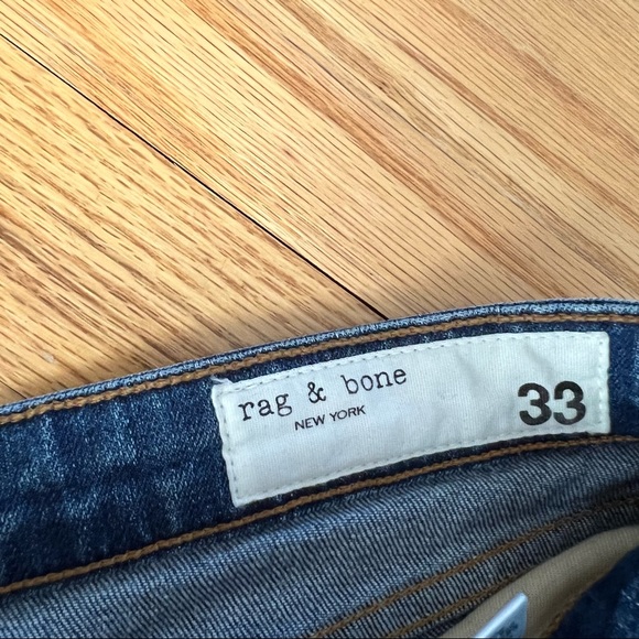 rag & bone | Nina High Rise Short - Picture 2 of 4